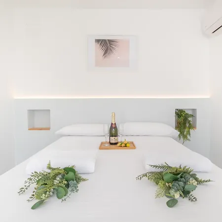 Casa Boliches Sunny & Near Fuengirola's Дом отдыха Фуэнхирола