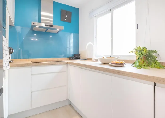 Дом отдыха Casa Boliches Sunny & Near Fuengirola's