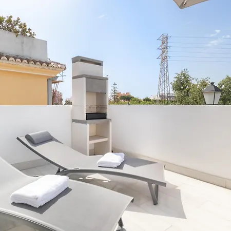 Casa Boliches Sunny & Near Fuengirola's בית נופש פואנגירולה