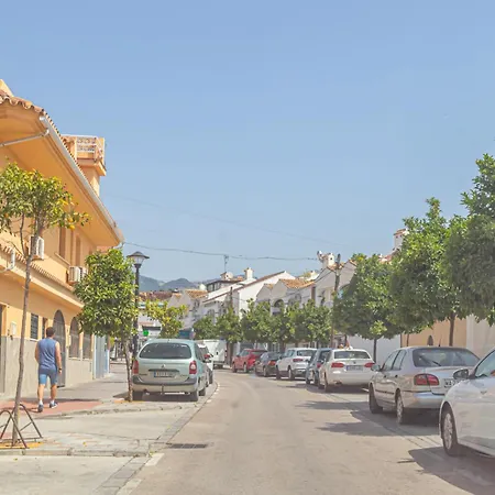 Casa Boliches Sunny & Near Fuengirola's בית נופש